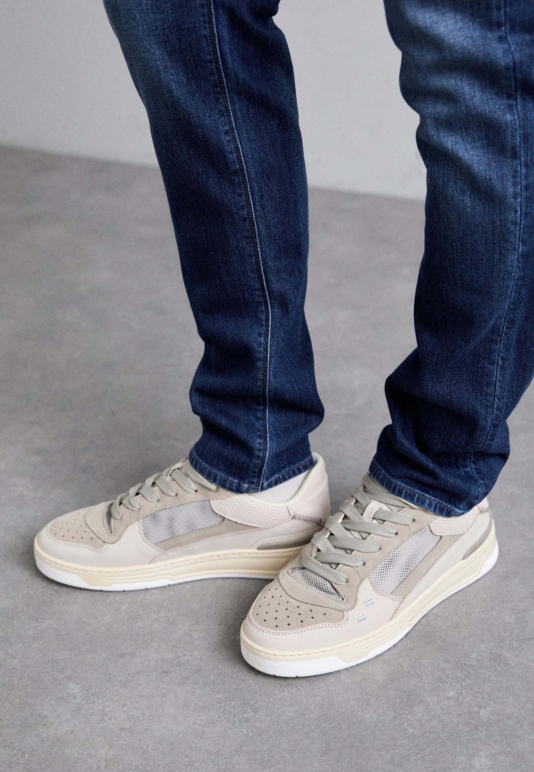 Off White - Maat 41